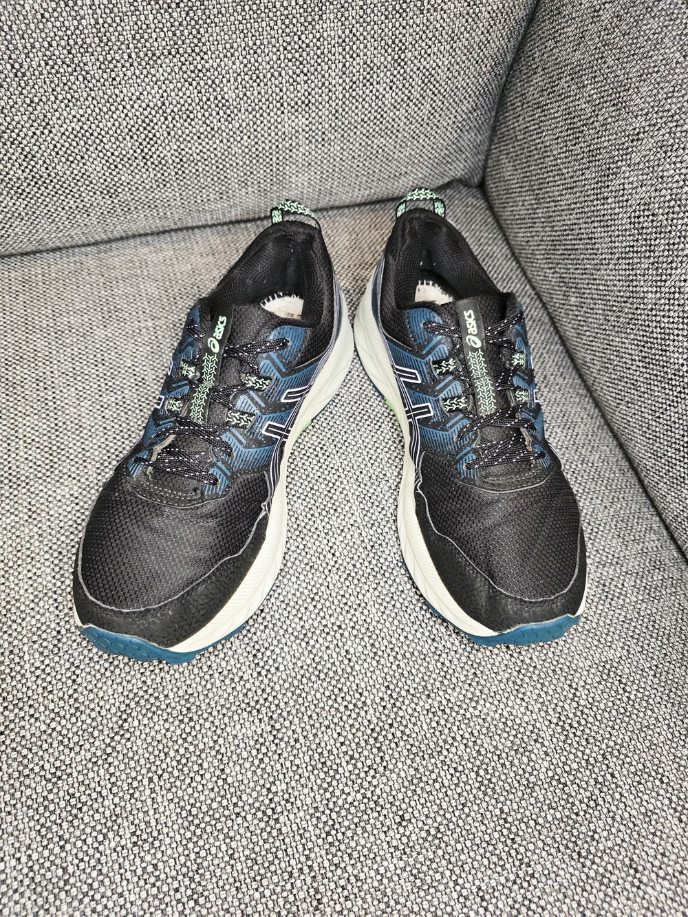 ASICS Black and Teal Men's Athletic Running Shoes